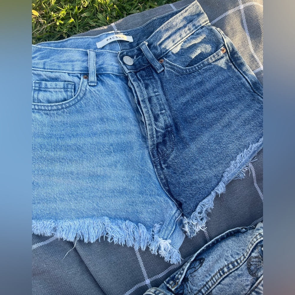 Bundle of 3 pac Sun shorts